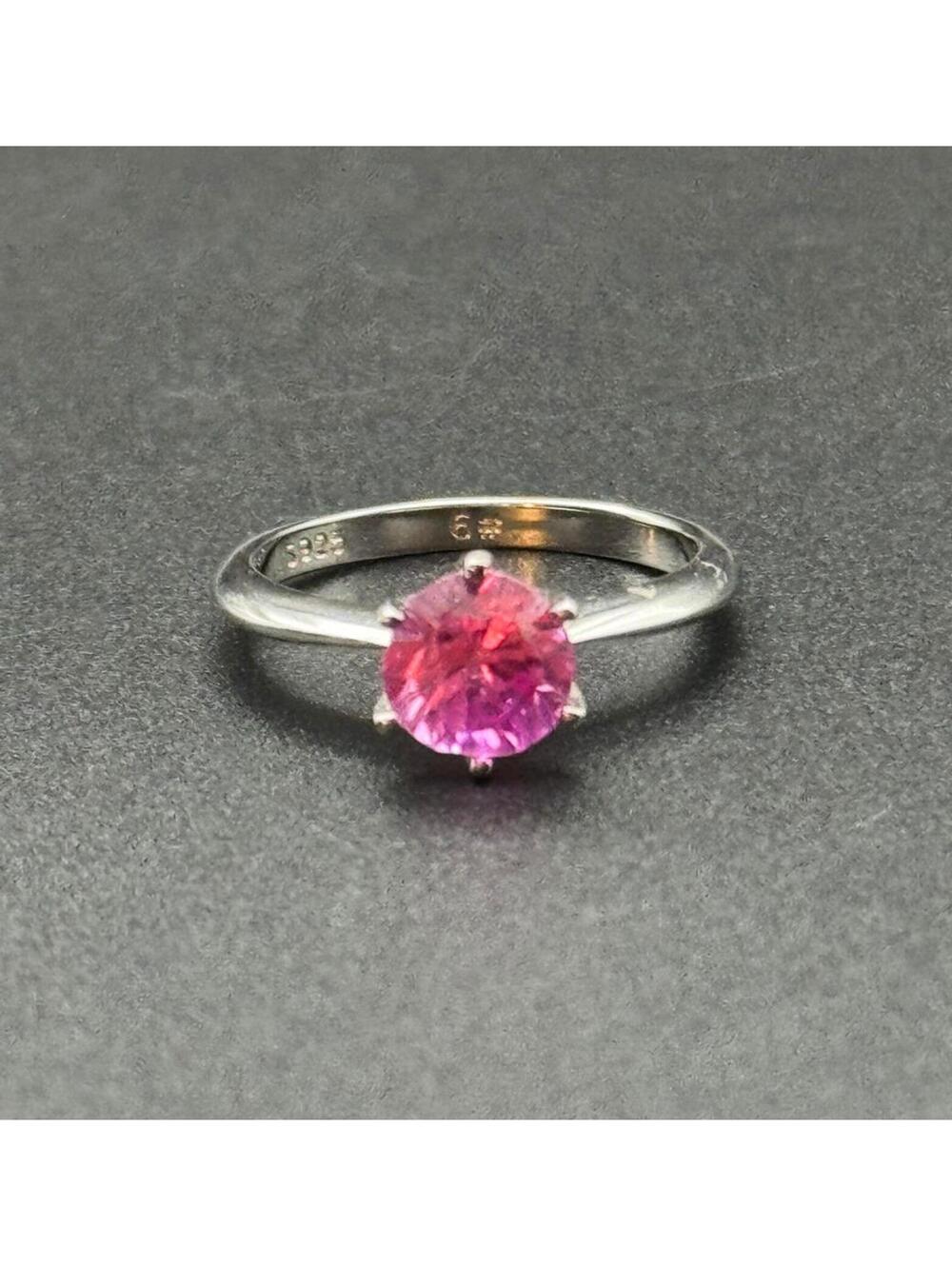 Pink Sapphire and Sterling Silver Ring - Size 6